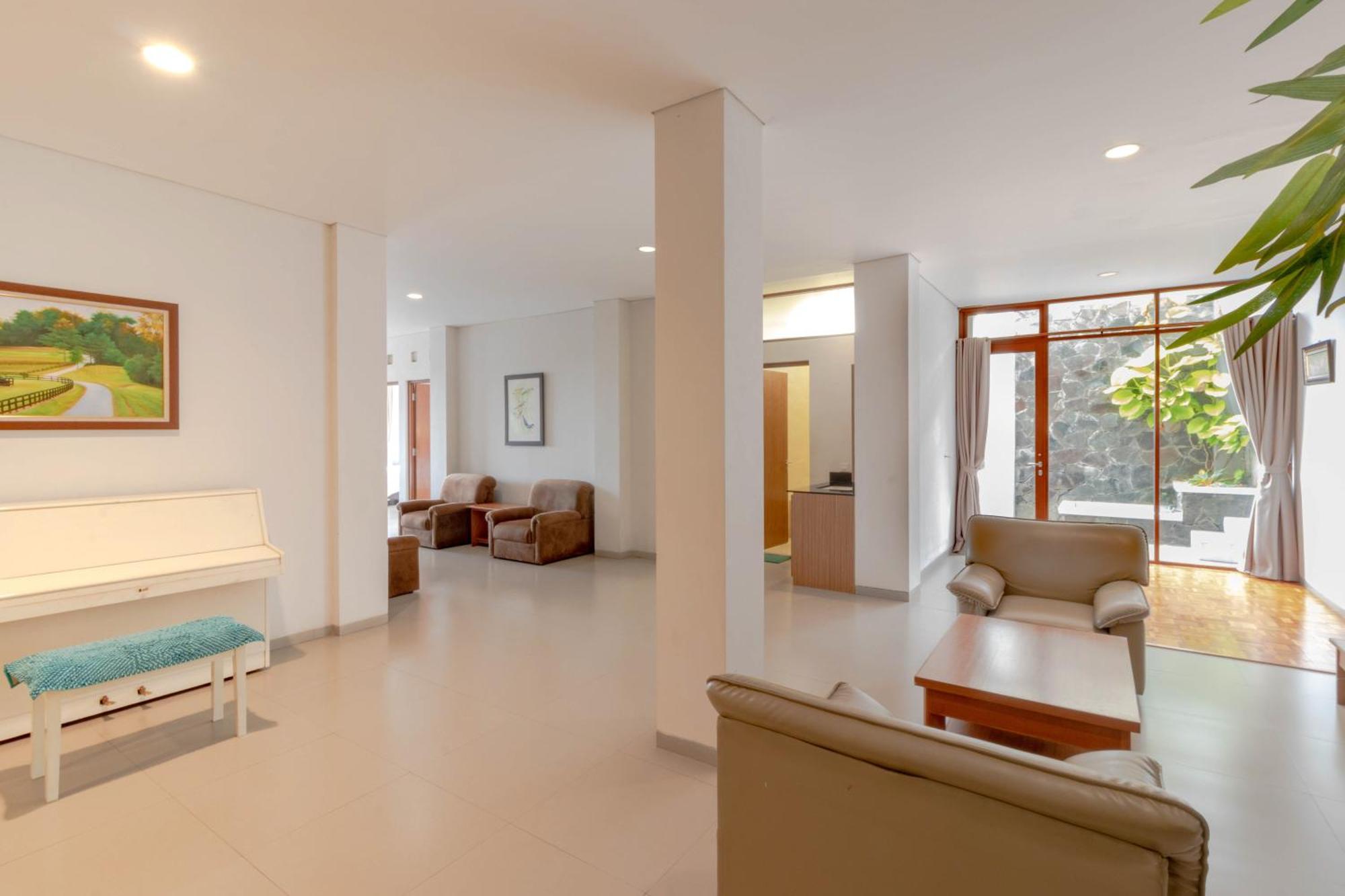 Family Only Amazing City View Villa - De Reiz Firen Syariah Bandung Exterior photo